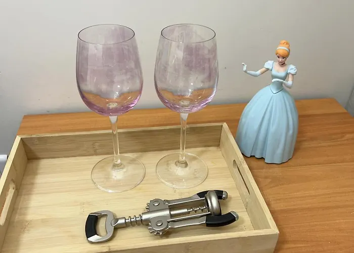 Luxe -opera 15mins-chambre Avec Salle De Bain Commune *